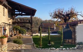 Le Clos Bo-M